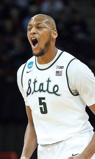 Payne scores career-high 41 as Michigan State rolls past Delaware